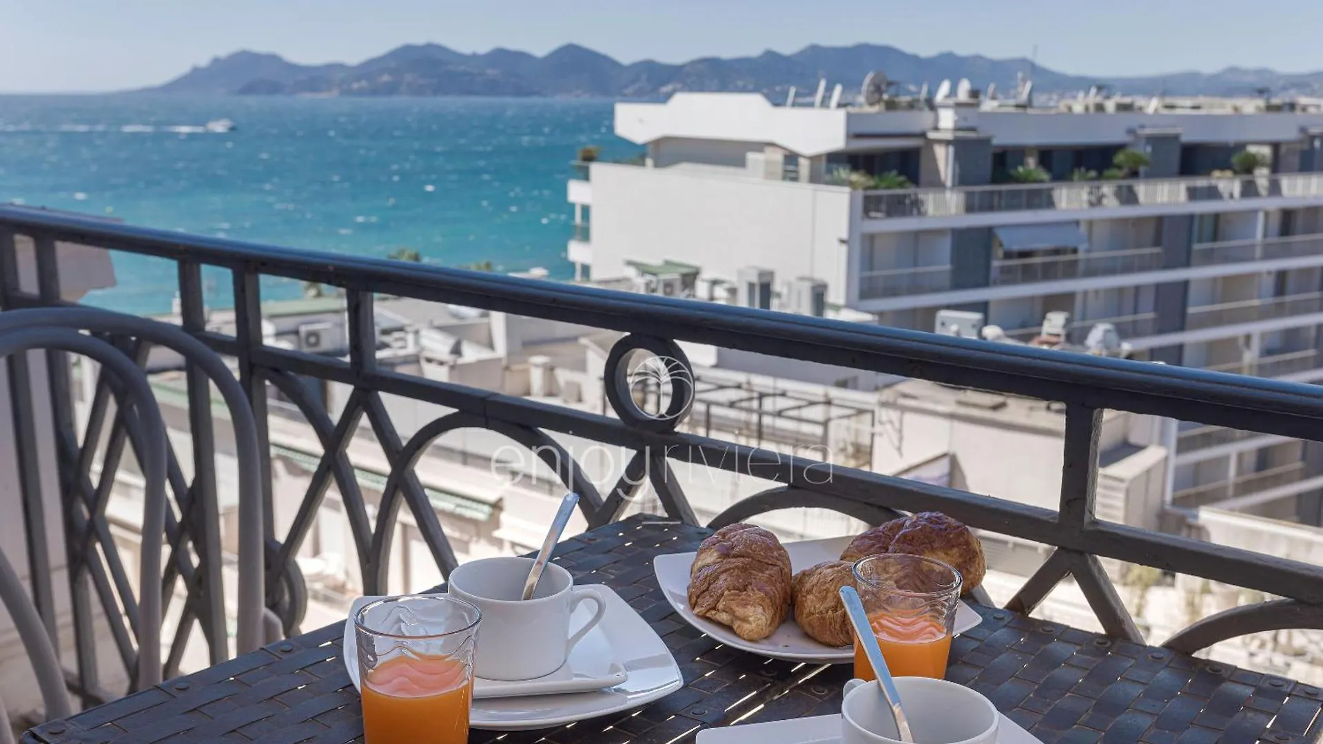 Palais Miramar Suite Art Modern - Derniere Etages Vue Mer - 75M De Confort - En Face Des Plages -Wifi - Clim Cannes